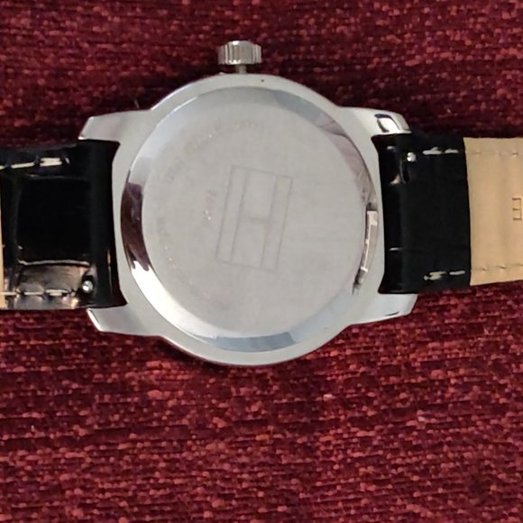 Amaze-Zing (B4) Sale!! #219 Tommy Hilfiger Date Watch - Picture 2 of 8